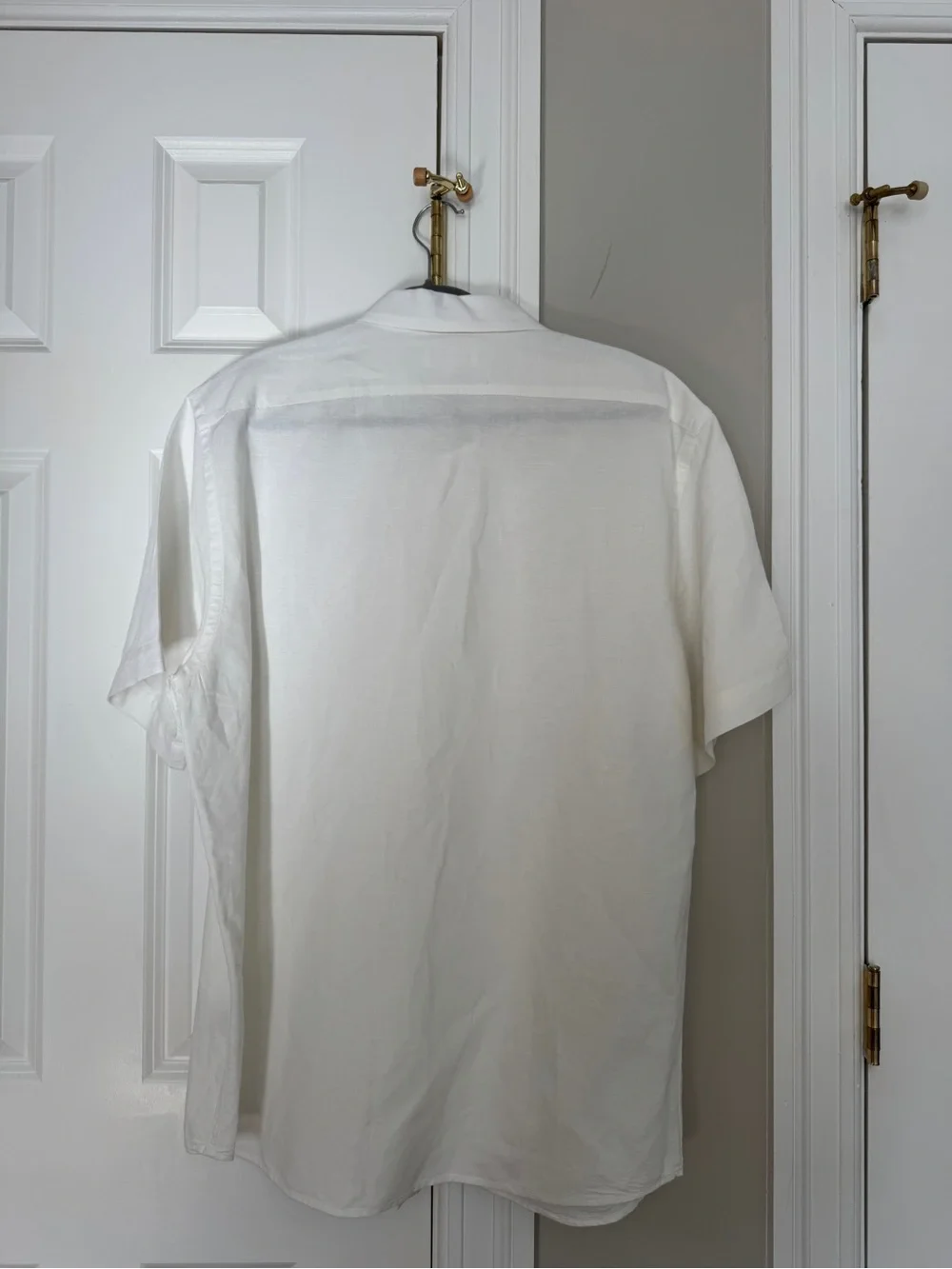 Banana Republic Linen Blend Short-Sleeve Button-Up Shirt